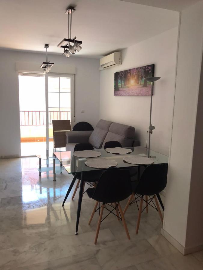 Apartamento Azahar Калахонда Екстериор снимка